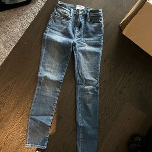 Frame le high skinny jean crop